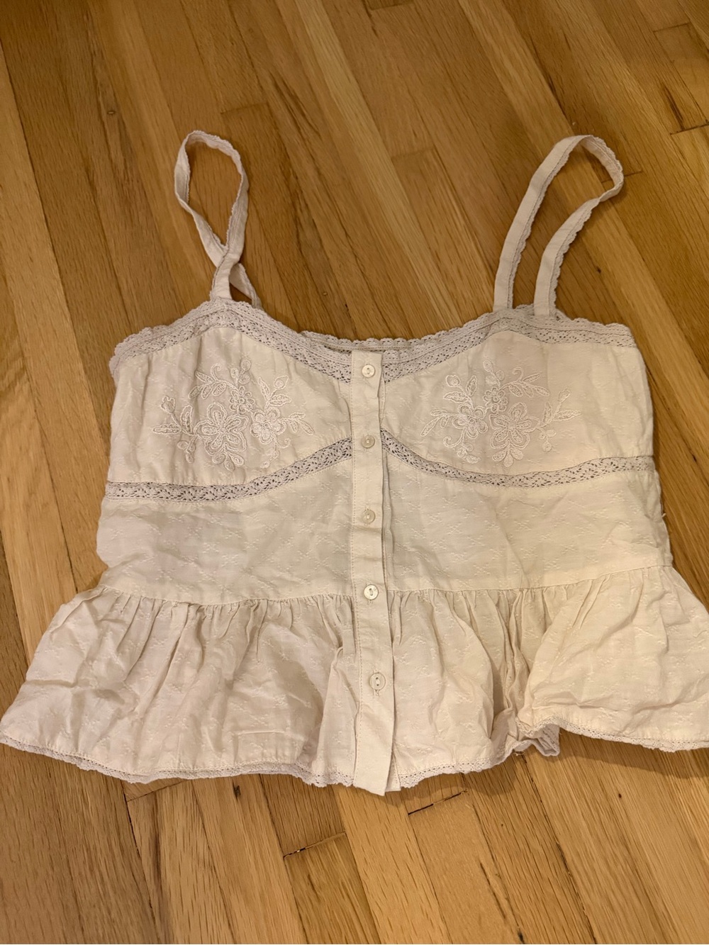 Zara Women's Cream Embroidered Button-Front Tank Top